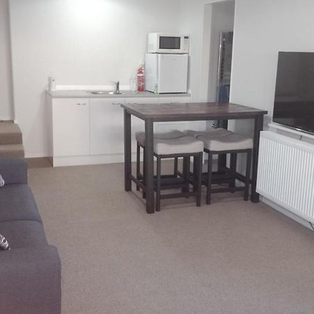 Modest Comfortable Relaxed Home Away From Home With Secure Bike Storage โรโตรัว ภายนอก รูปภาพ