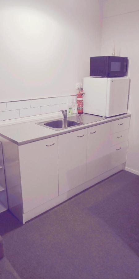 Modest Comfortable Relaxed Home Away From Home With Secure Bike Storage โรโตรัว ภายนอก รูปภาพ