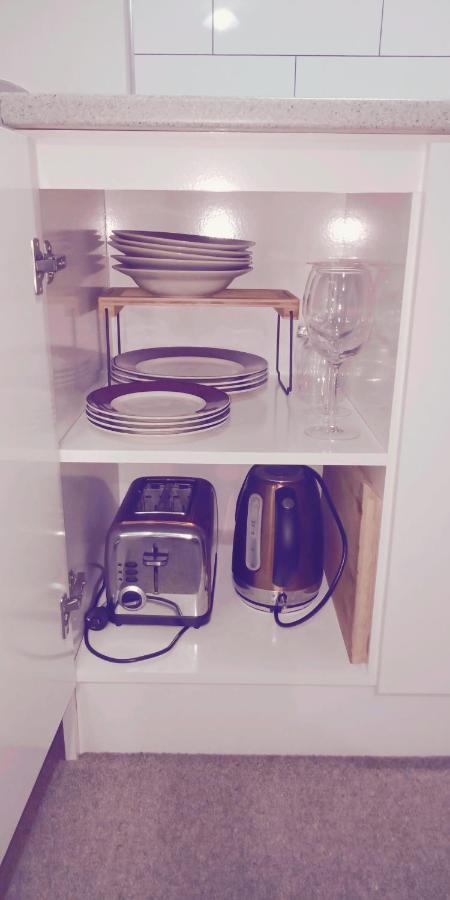 Modest Comfortable Relaxed Home Away From Home With Secure Bike Storage โรโตรัว ภายนอก รูปภาพ